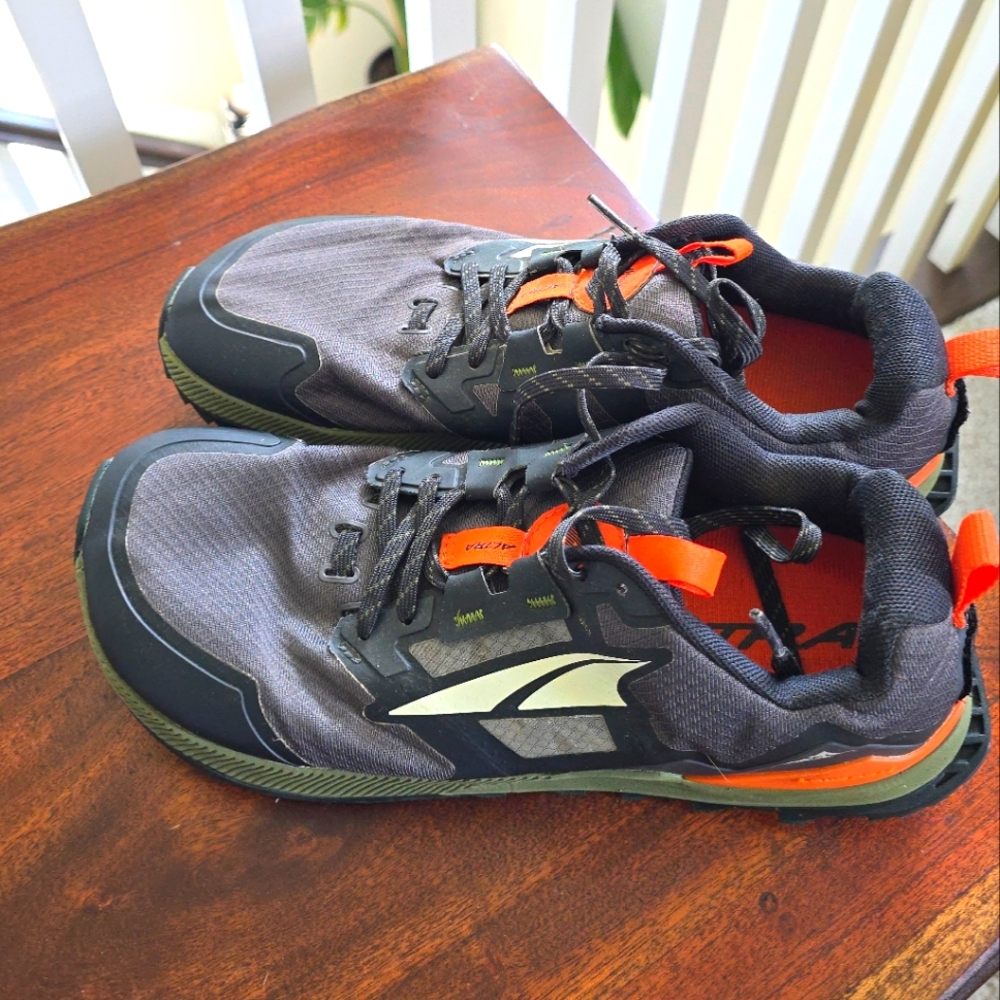 Altra Lone Peak 7 trail running shoes